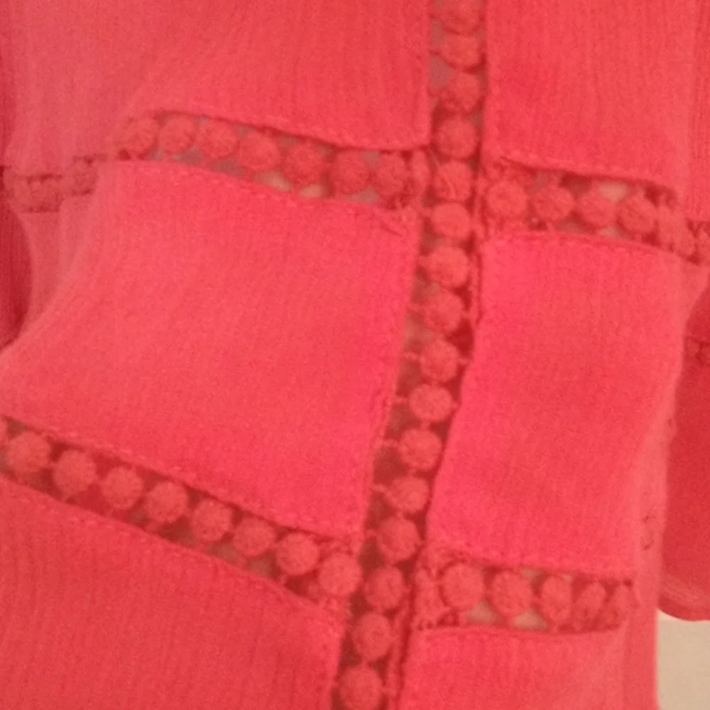NWT🎁FREE GIFT IS INCLUDED🎁Summer Top Blouse Knitted Inlays, Bell Sleeve - Picture 8 of 13